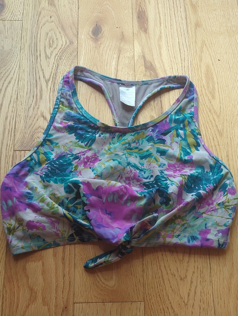 Body Glove. Floral High-Neck Tie-Front Crop Top. Size XL.